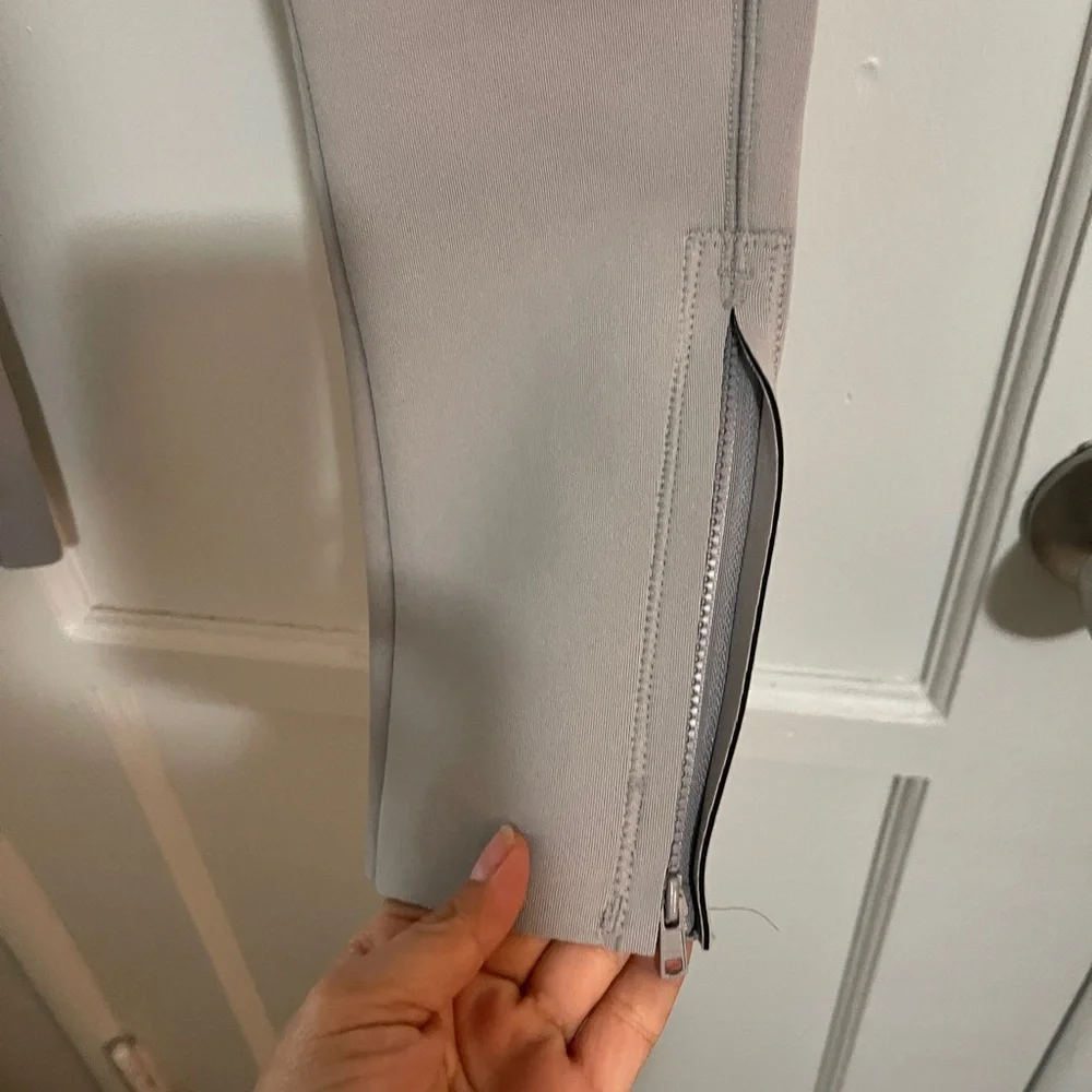 SKIMS nwt size